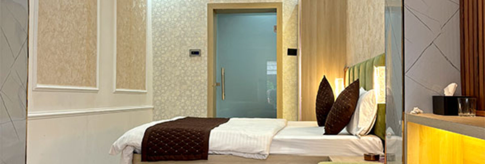 Royal Room