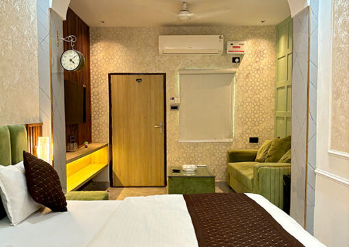 Royal Room