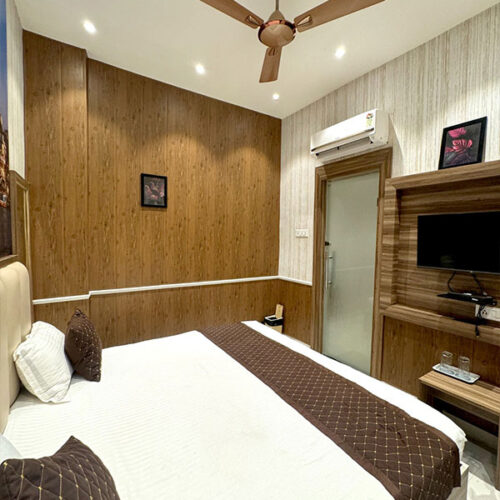 Imperial Room