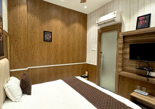 Imperial Room